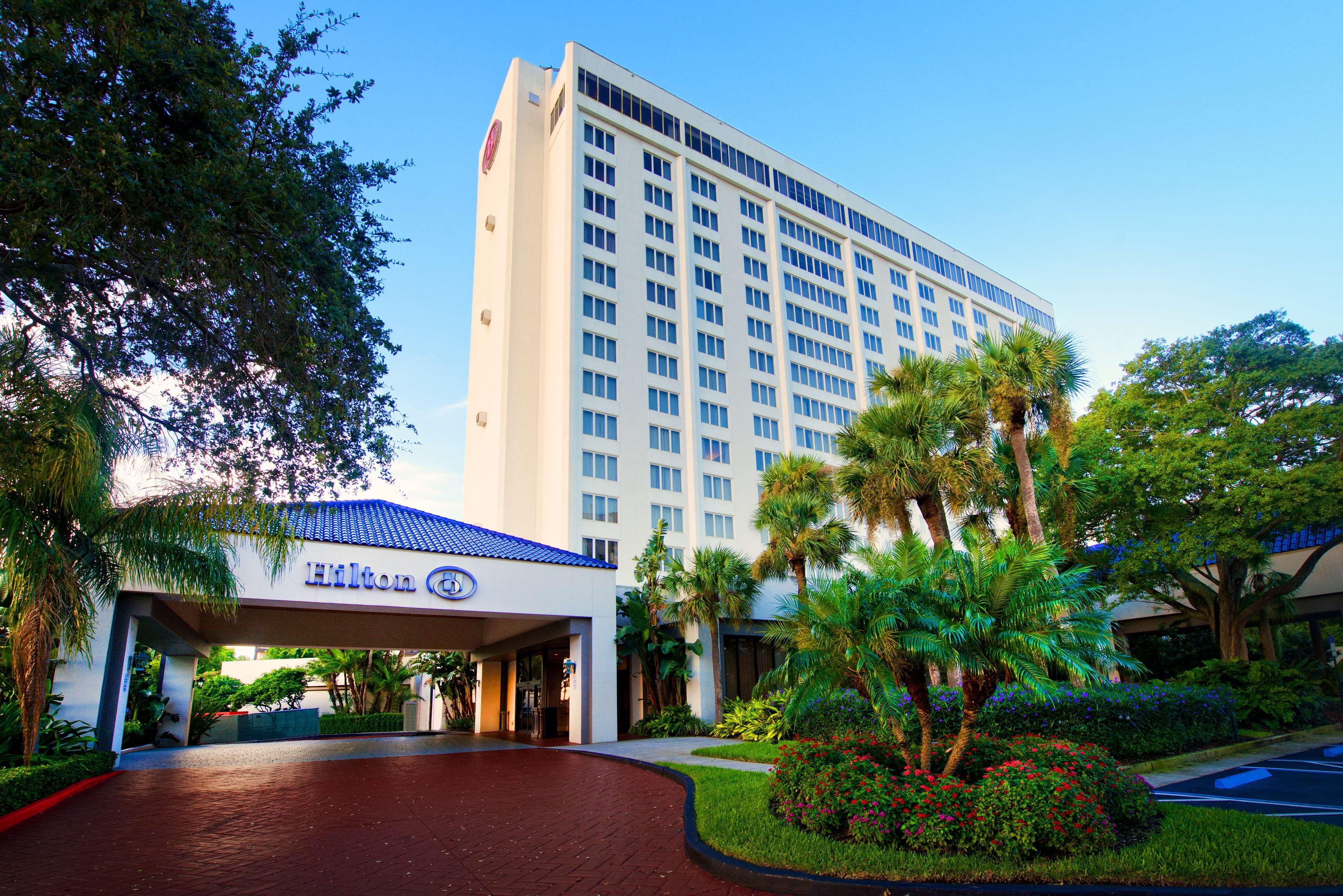 Hilton St. Petersburg Bayfront Hotel Exterior photo